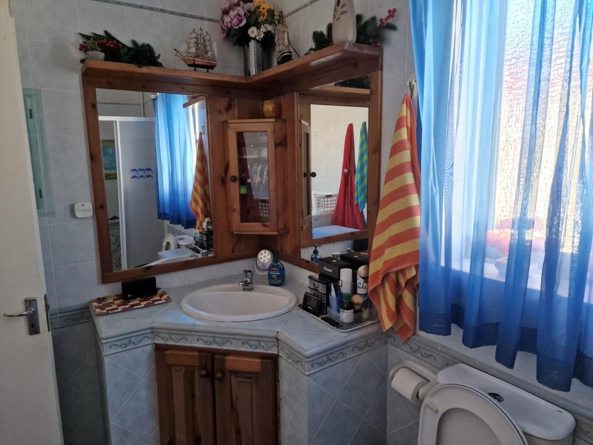 Modern Confortable Room For 1 Person Only In A Shared Flat Close To Beach Mellieha Bagian luar foto